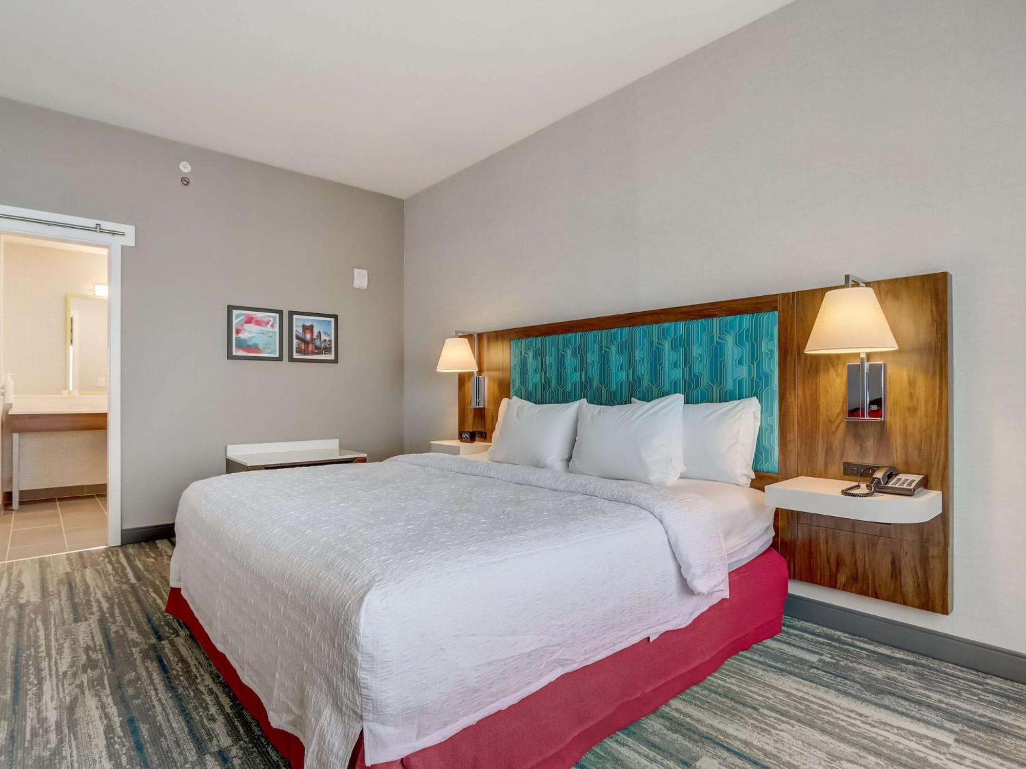 Hampton Inn & Suites Cincinnati Midtown Rookwood 外观 照片
