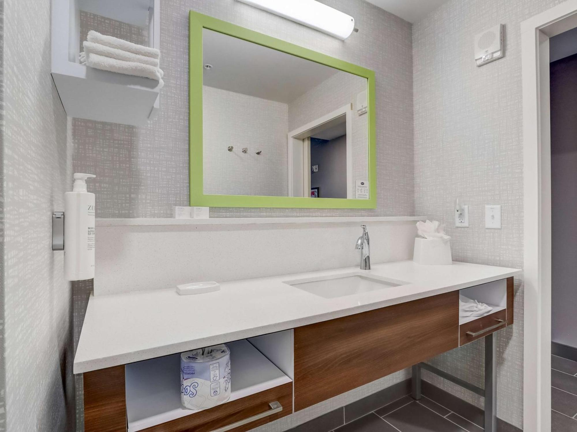 Hampton Inn & Suites Cincinnati Midtown Rookwood 外观 照片