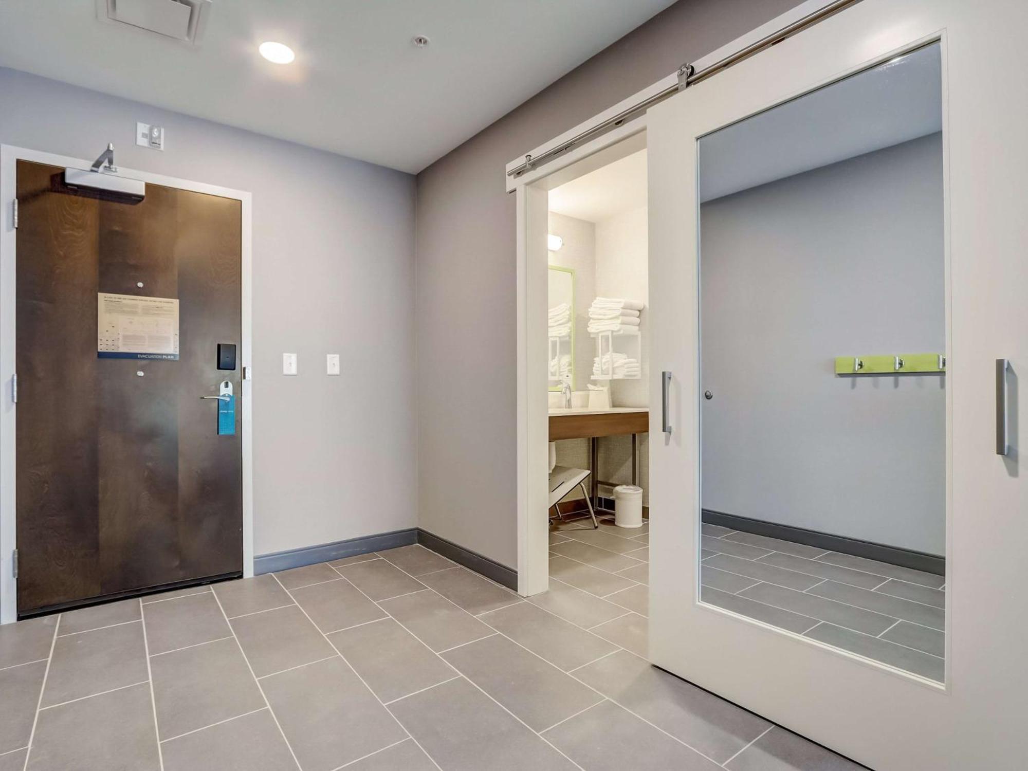 Hampton Inn & Suites Cincinnati Midtown Rookwood 外观 照片