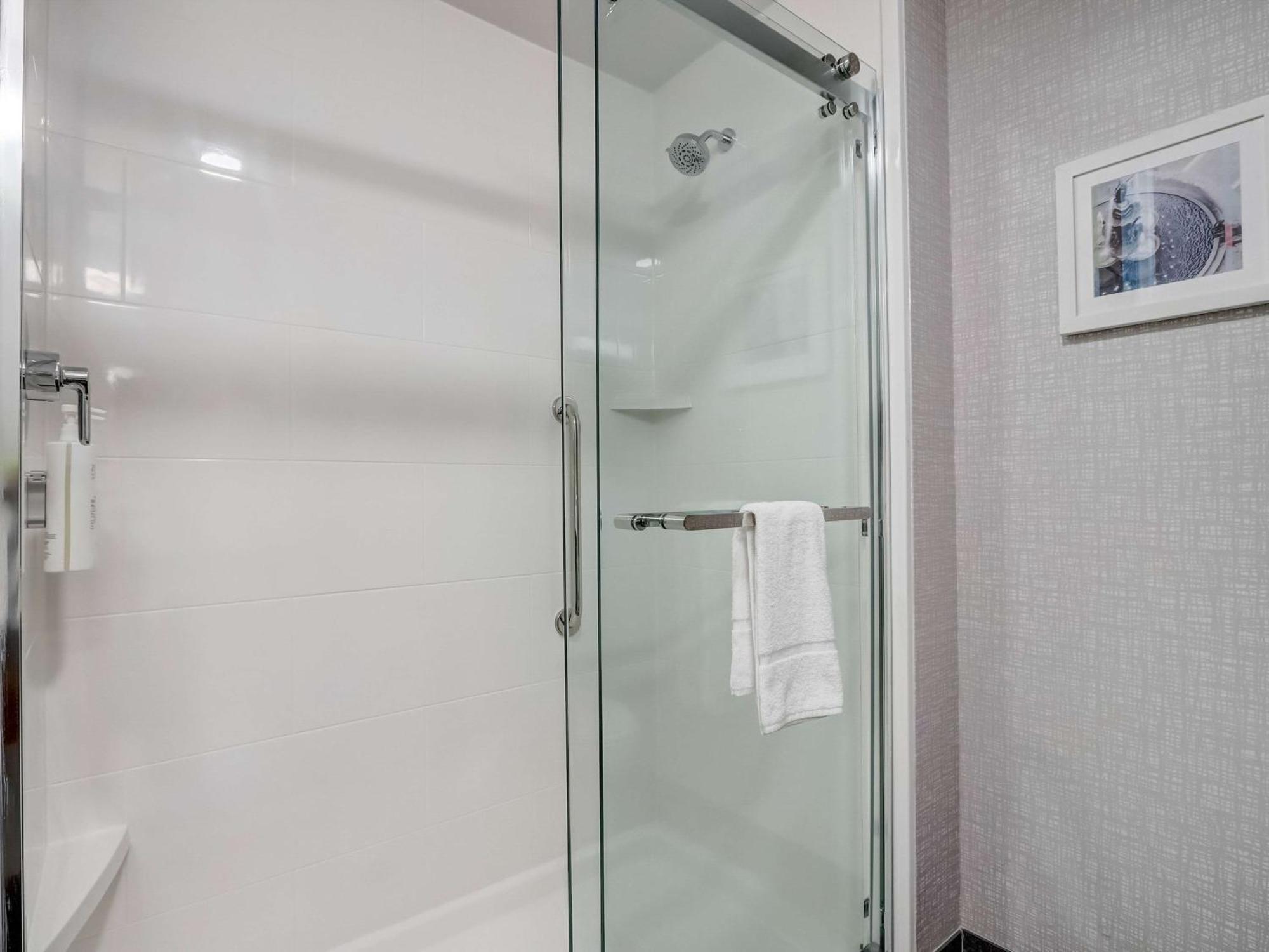 Hampton Inn & Suites Cincinnati Midtown Rookwood 外观 照片