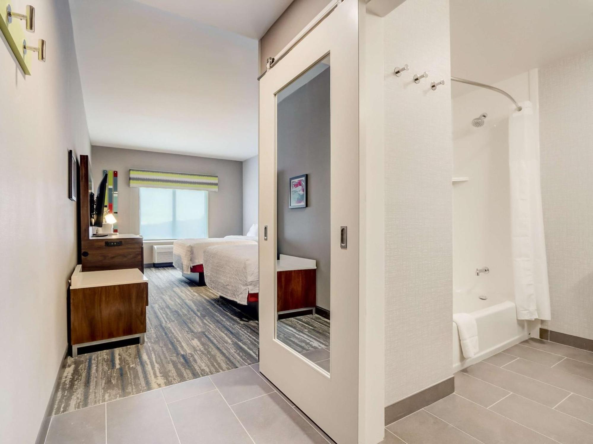 Hampton Inn & Suites Cincinnati Midtown Rookwood 外观 照片