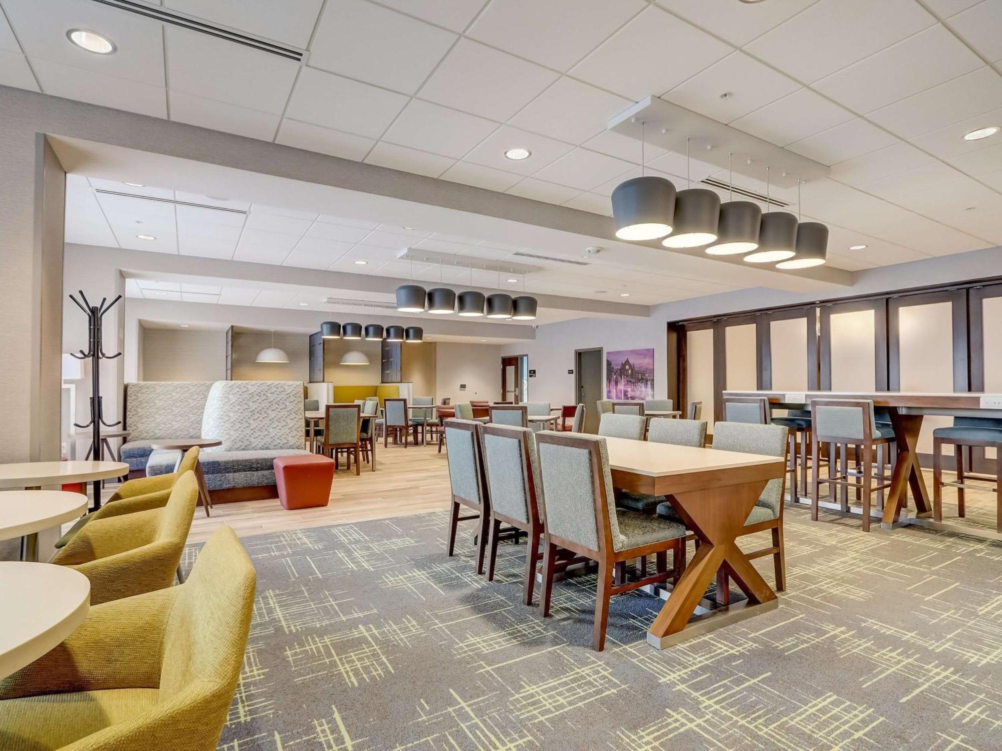Hampton Inn & Suites Cincinnati Midtown Rookwood 外观 照片