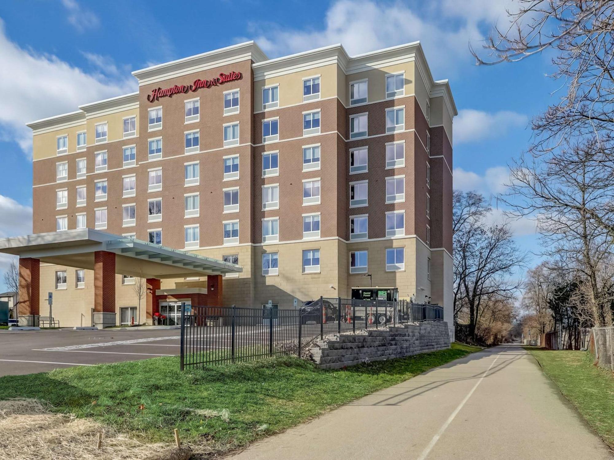 Hampton Inn & Suites Cincinnati Midtown Rookwood 外观 照片